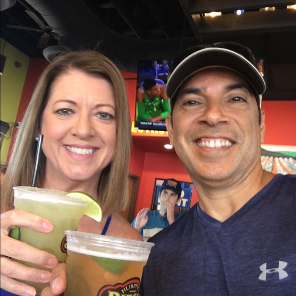 Meet your Posher, Jennifer - Picture 4 of 8